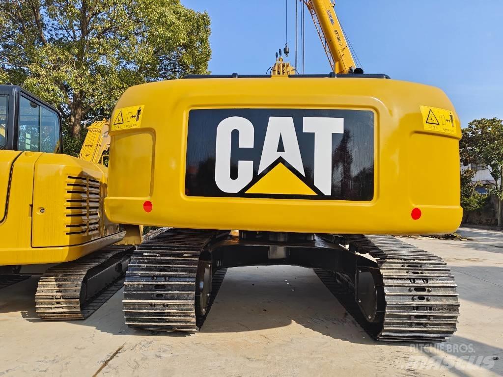 CAT 320 D Vikšriniai ekskavatoriai