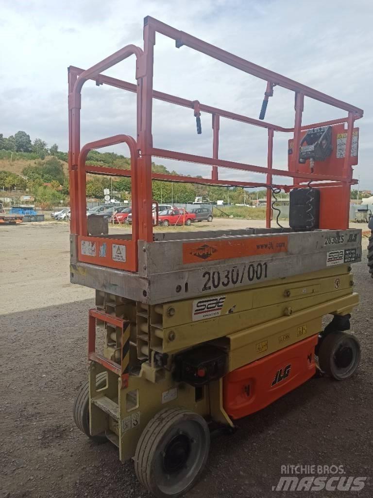 JLG 2030 ES Žirkliniai keltuvai