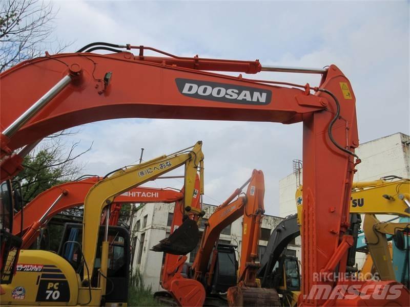 Doosan DX 300 LC Vikšriniai ekskavatoriai