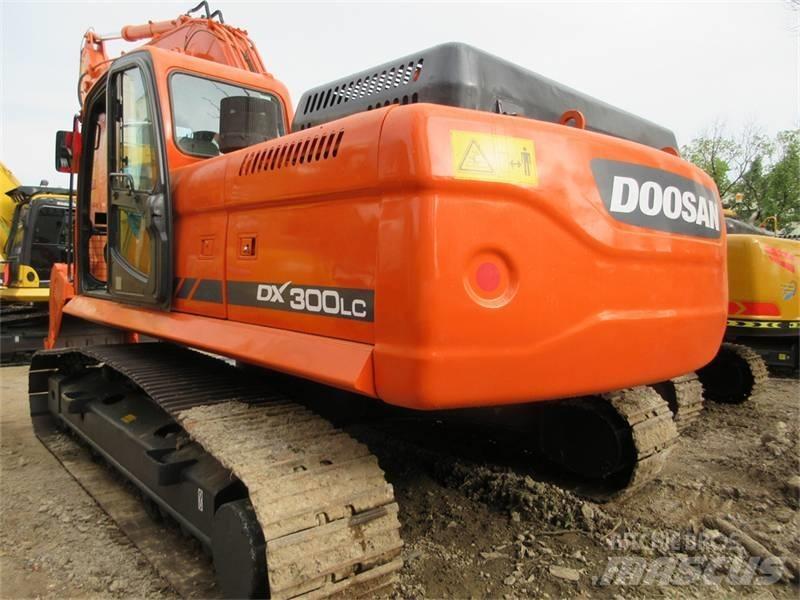 Doosan DX 300 LC Vikšriniai ekskavatoriai