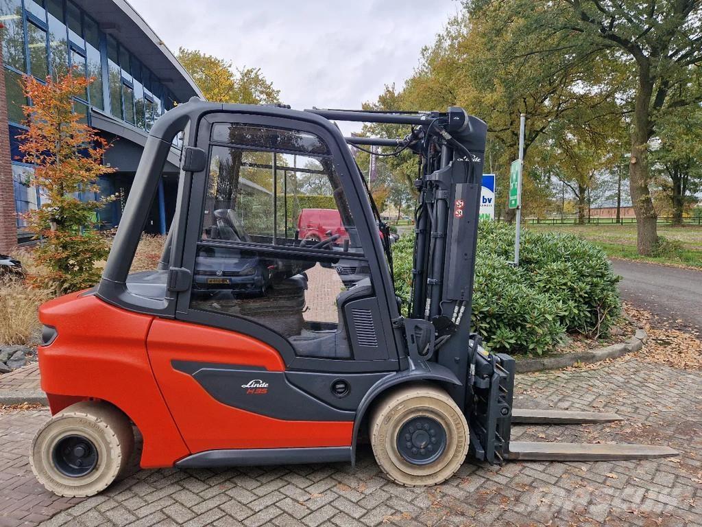 Linde H35D-01 Šakiniai krautuvai - Kita