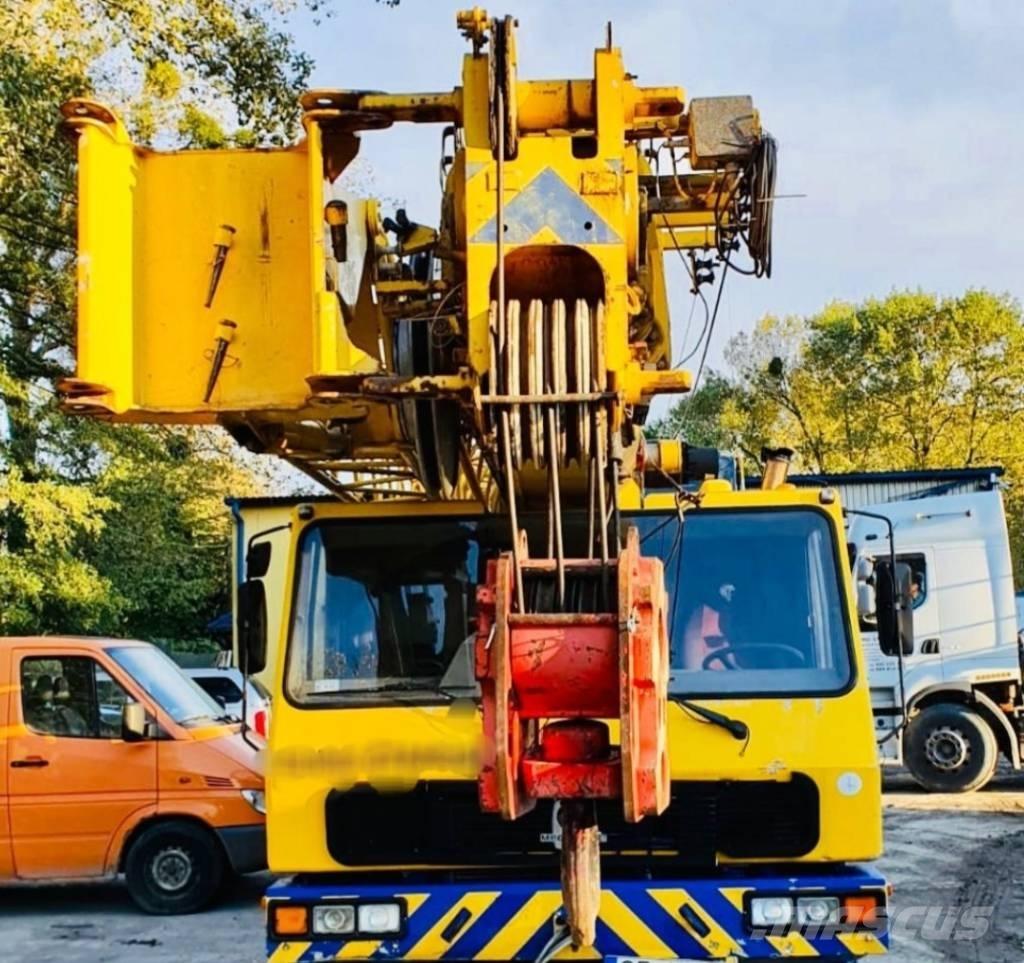 Grove GMK 3050 Visureigiai kranai