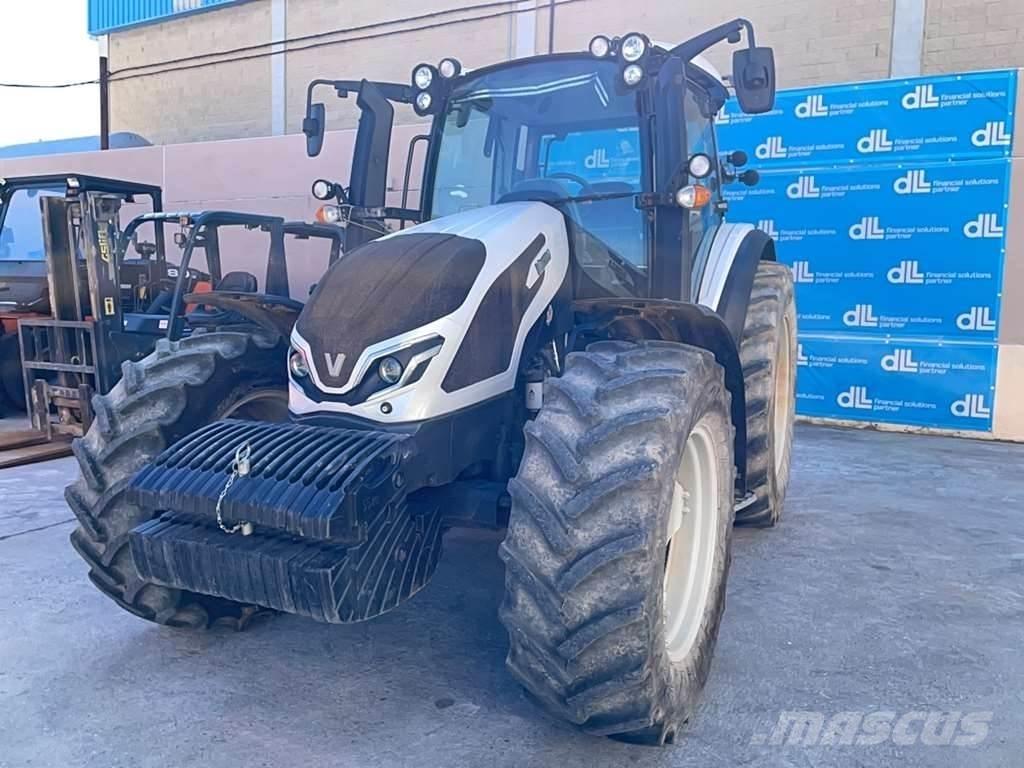 Valtra G115 Traktoriai