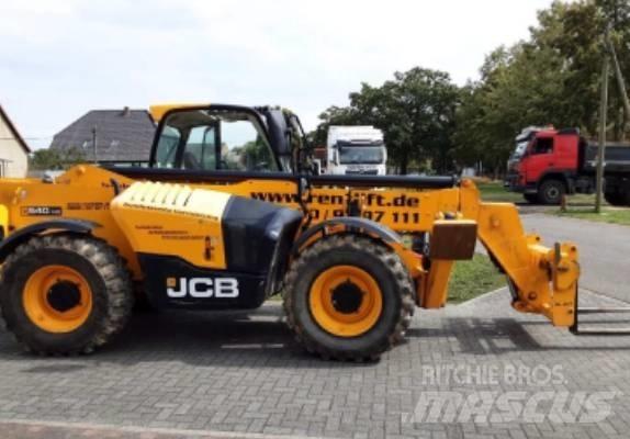 JCB 540-140 Teleskopiniai krautuvai