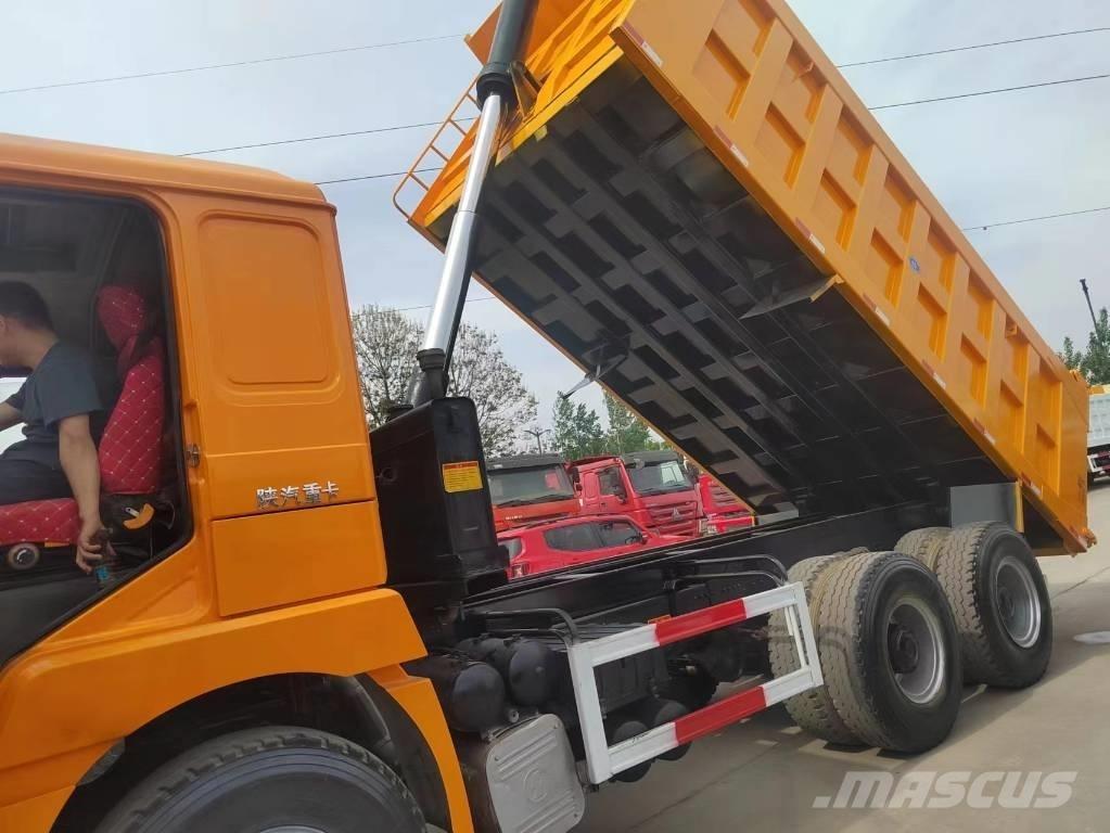 Shacman F3000 6*4 Savivarčių priekabų vilkikai