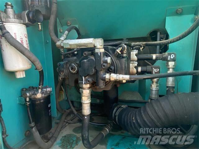 Kobelco SK 130 Vidutinės galios ekskavatoriai 7-12 t