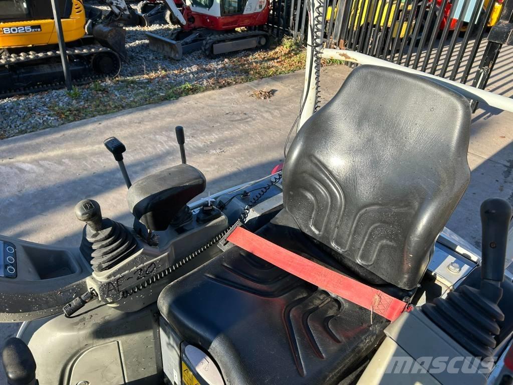 Takeuchi TB 216 Mini ekskavatoriai < 7 t