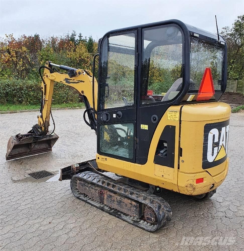 CAT 301.8 C Mini ekskavatoriai < 7 t