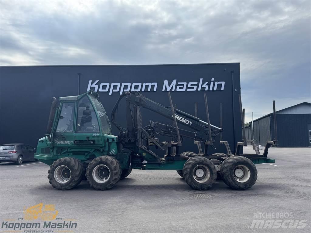 Gremo 950F Naudoti miškovežiai (Forvarderiai)