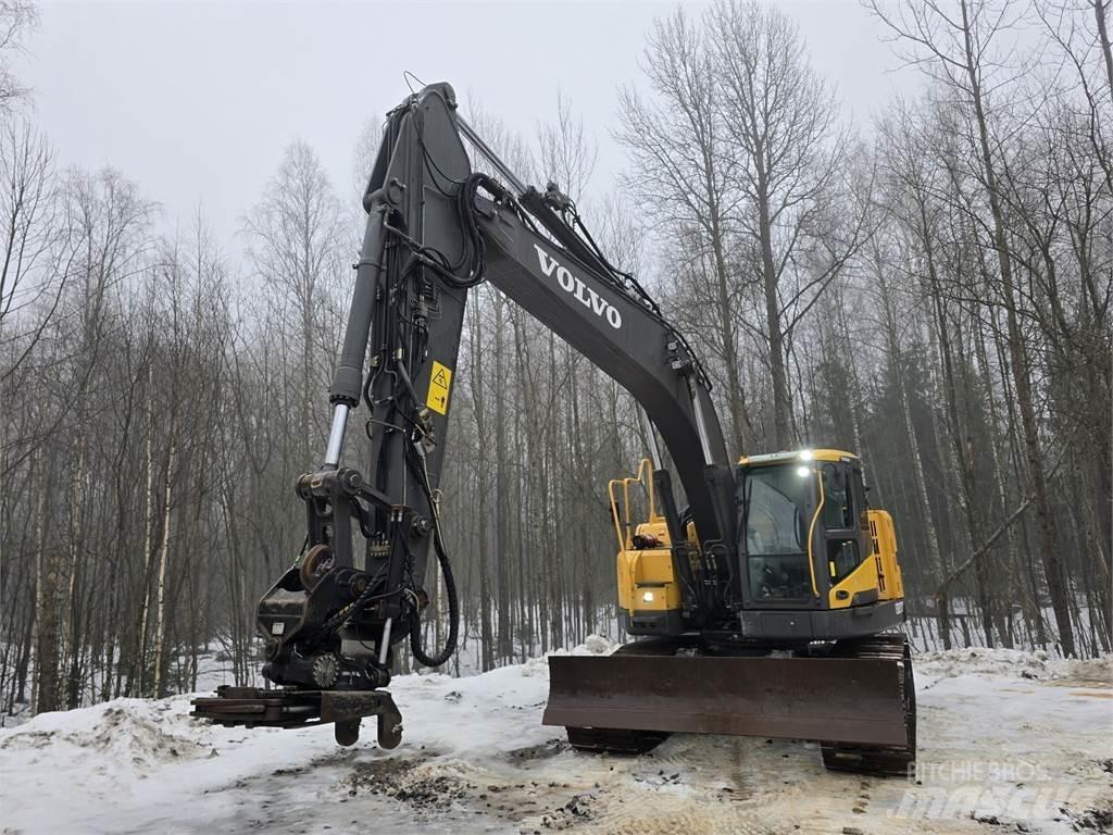 Volvo ECR235DL Vikšriniai ekskavatoriai