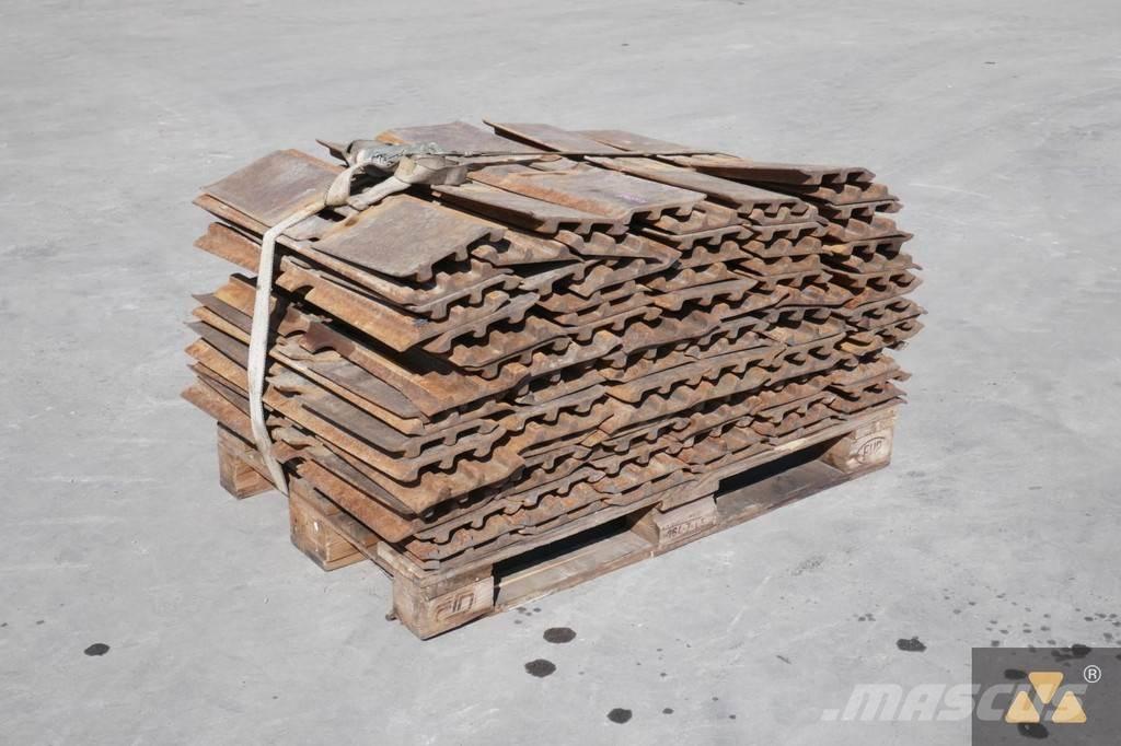 CAT 325 Trackshoes Važiuoklė ir suspensija