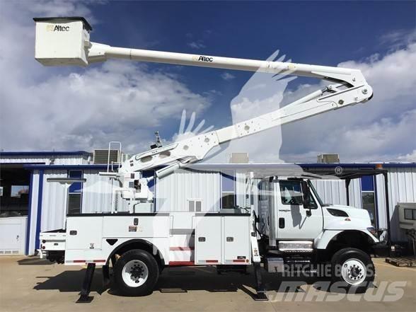 Altec AA55 Ant vilkikų montuojamos kėlimo platformos