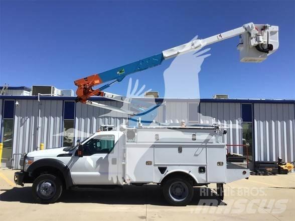 Altec AT37G Ant vilkikų montuojamos kėlimo platformos