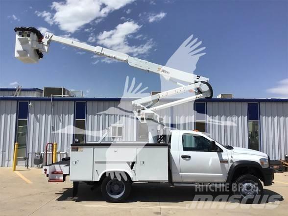 Altec AT37G Ant vilkikų montuojamos kėlimo platformos
