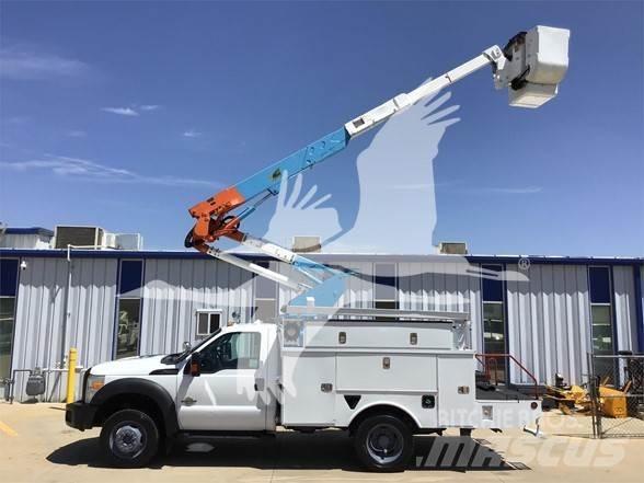 Altec AT37G Ant vilkikų montuojamos kėlimo platformos