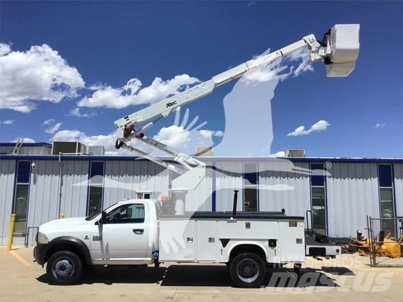 Altec AT37G Ant vilkikų montuojamos kėlimo platformos
