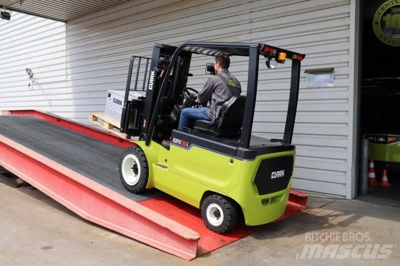 Clark EPX 25i Elektriniai šakiniai krautuvai