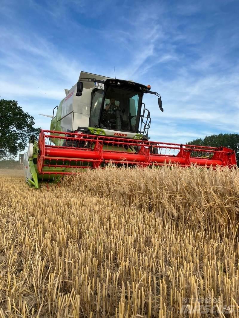 CLAAS Evion 430 Derliaus nuėmimo kombainai
