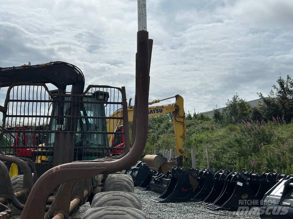 Timberjack 1110 C Naudoti miškovežiai (Forvarderiai)