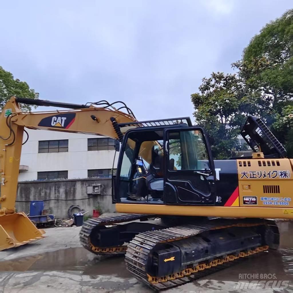 CAT 320 Vikšriniai ekskavatoriai