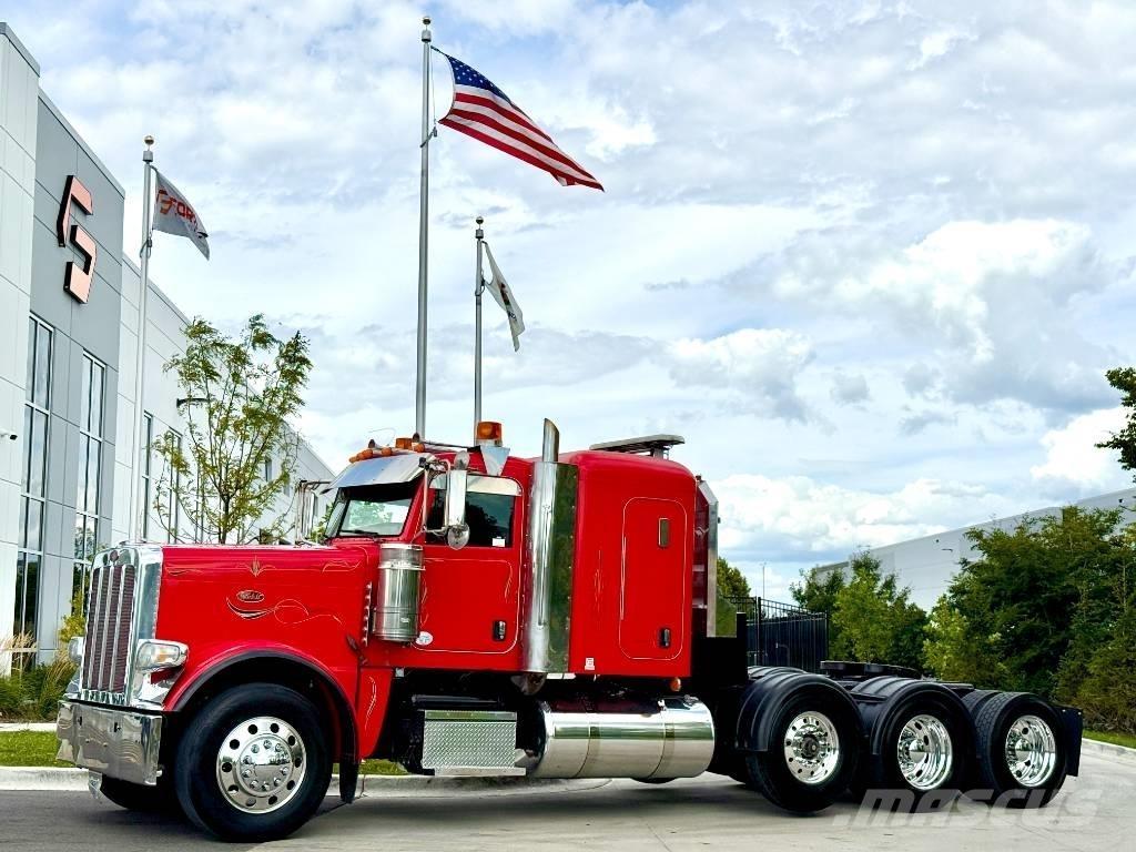 Peterbilt 388 Naudoti vilkikai