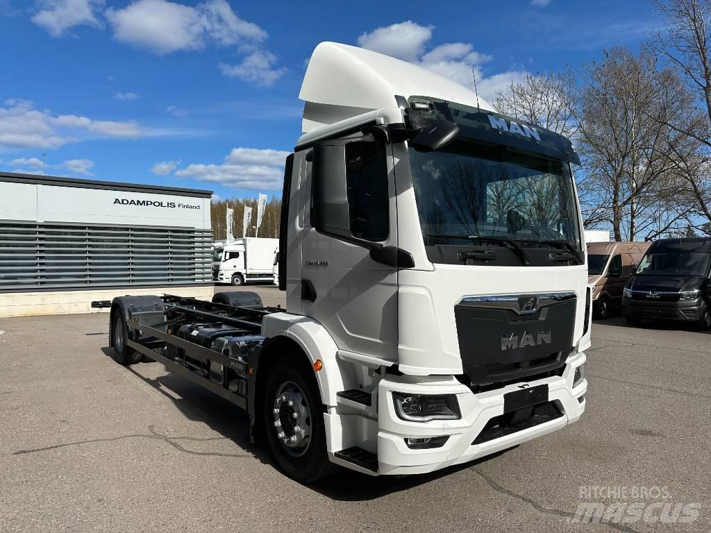 MAN TGM 18.290 Važiuoklė su kabina