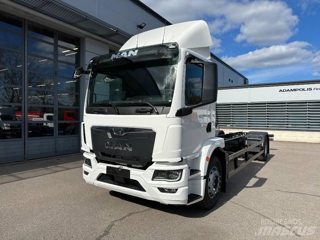 MAN TGM 18.290 Važiuoklė su kabina