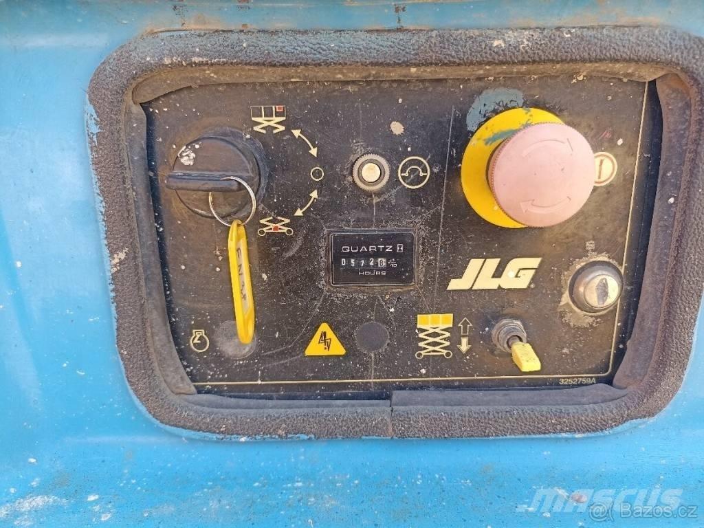 JLG 4069 LE Žirkliniai keltuvai