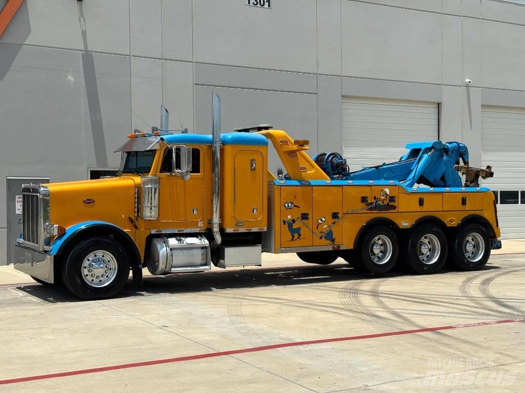 Peterbilt 378 Pagalbos kelyje automobiliai