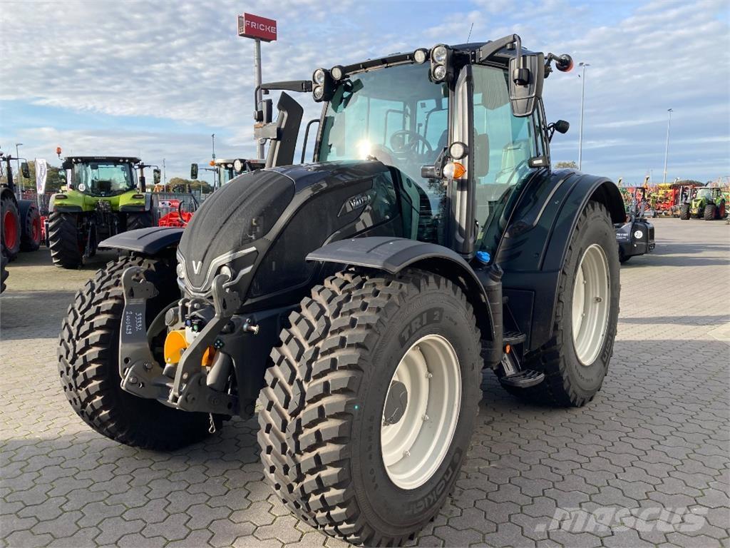 Valtra N155 Direct Traktoriai