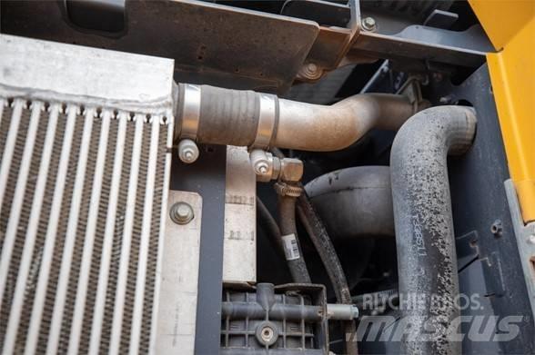 John Deere 544KII Naudoti ratiniai krautuvai