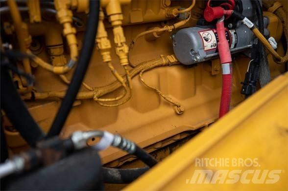 John Deere 544KII Naudoti ratiniai krautuvai