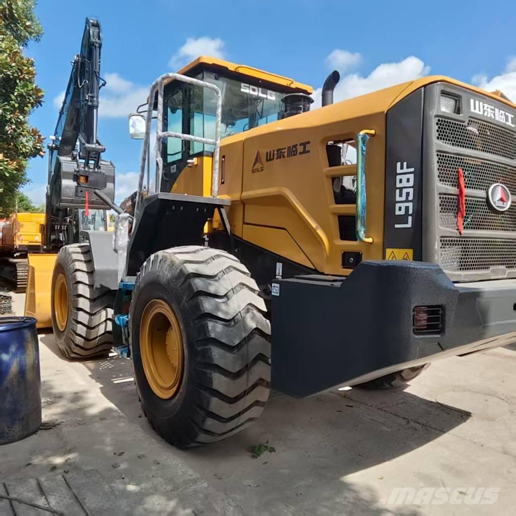 SDLG LG 958 F Naudoti ratiniai krautuvai