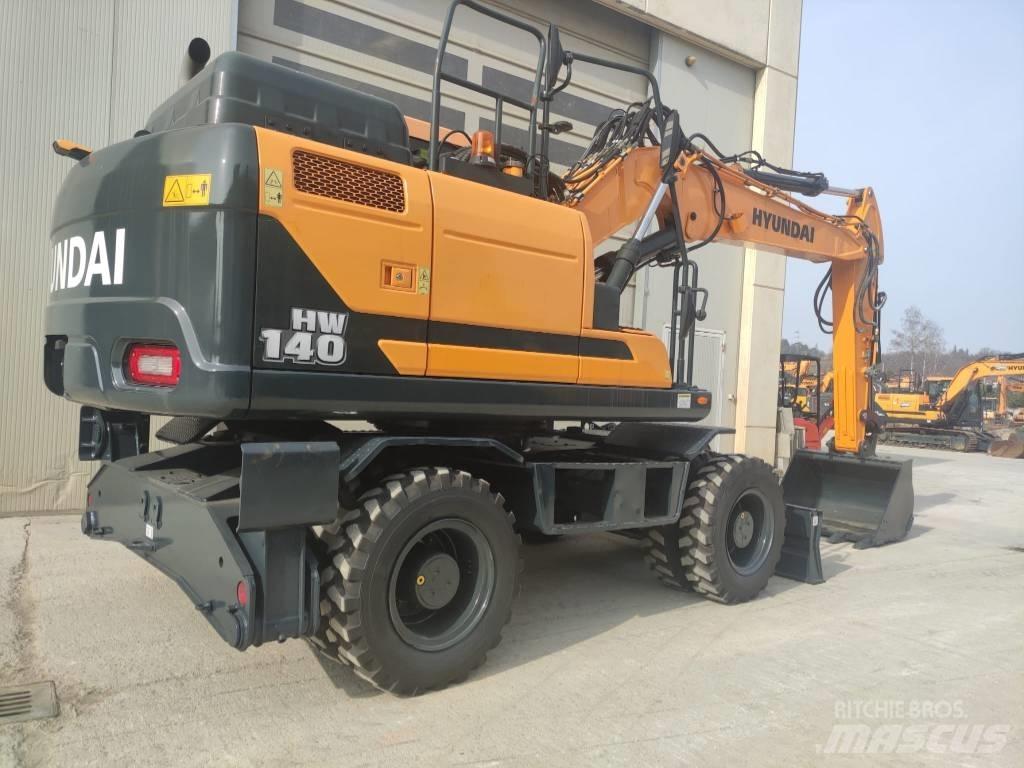 Hyundai HW140 Ratiniai ekskavatoriai