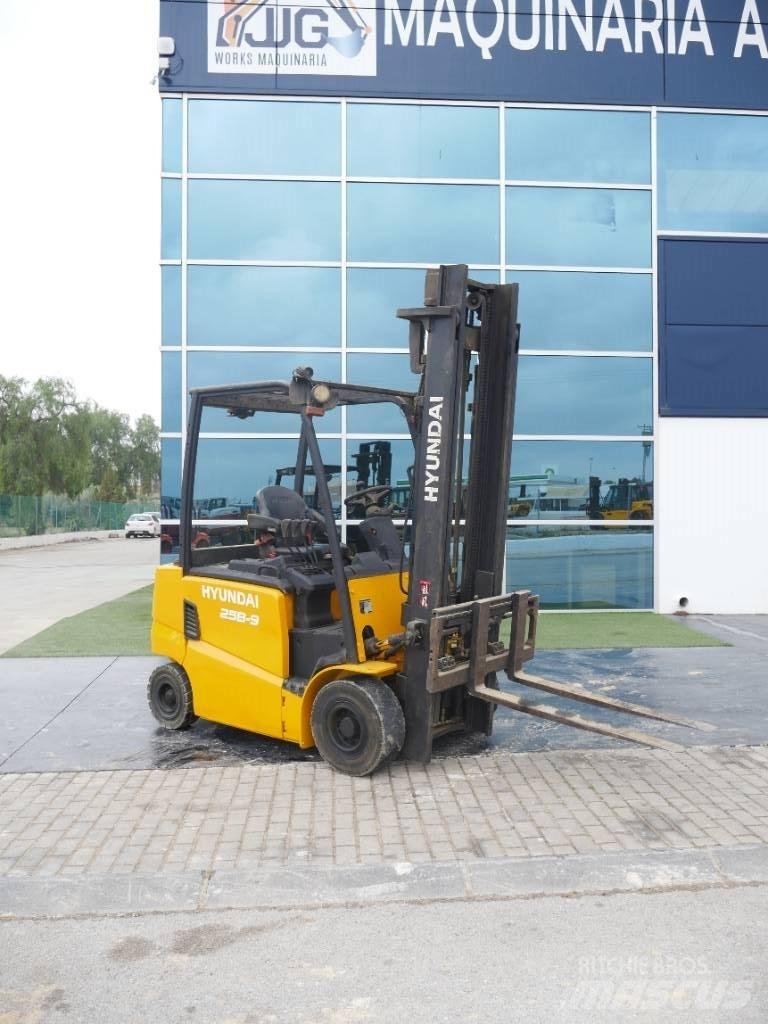 Hyundai 25 BH-9 Elektriniai šakiniai krautuvai
