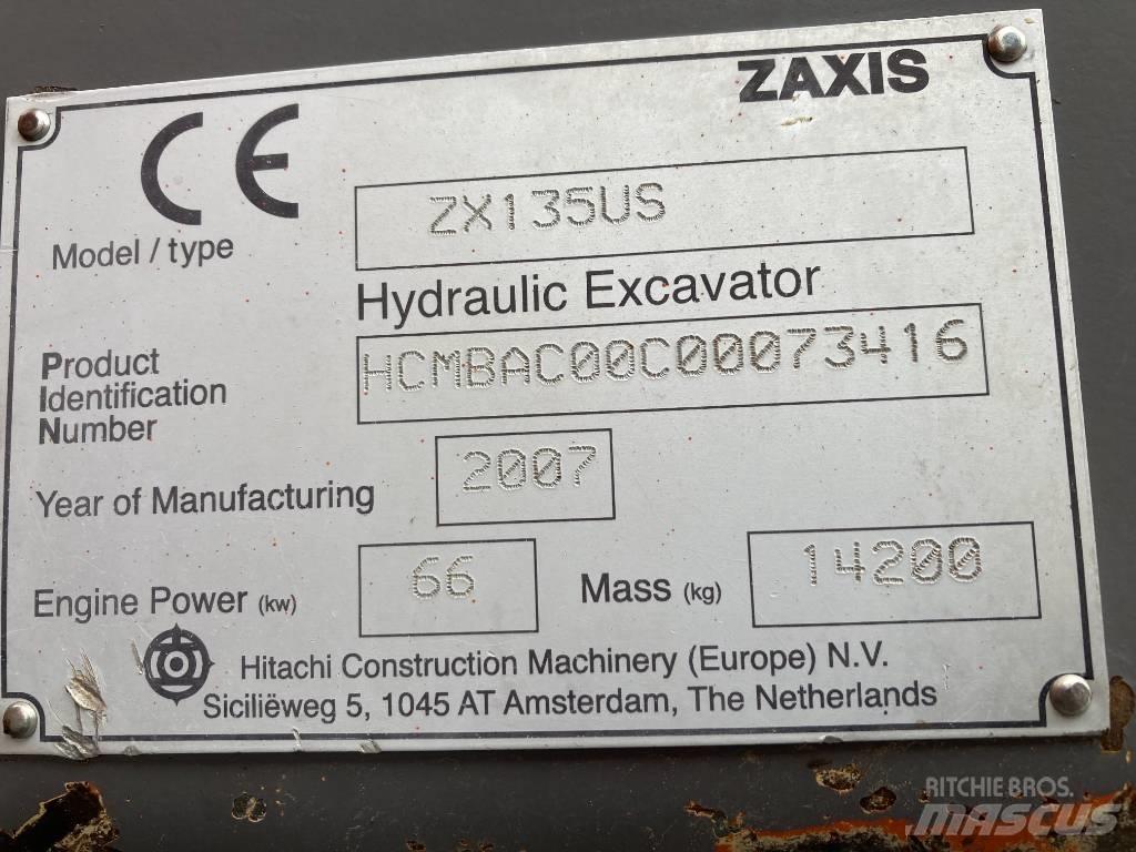 Hitachi ZX 135 Vikšriniai ekskavatoriai