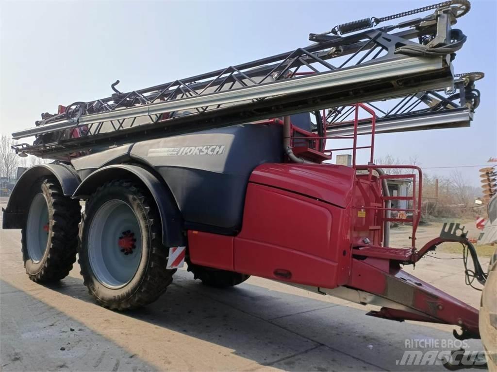 Horsch Leeb 12 TD Prikabinami purkštuvai