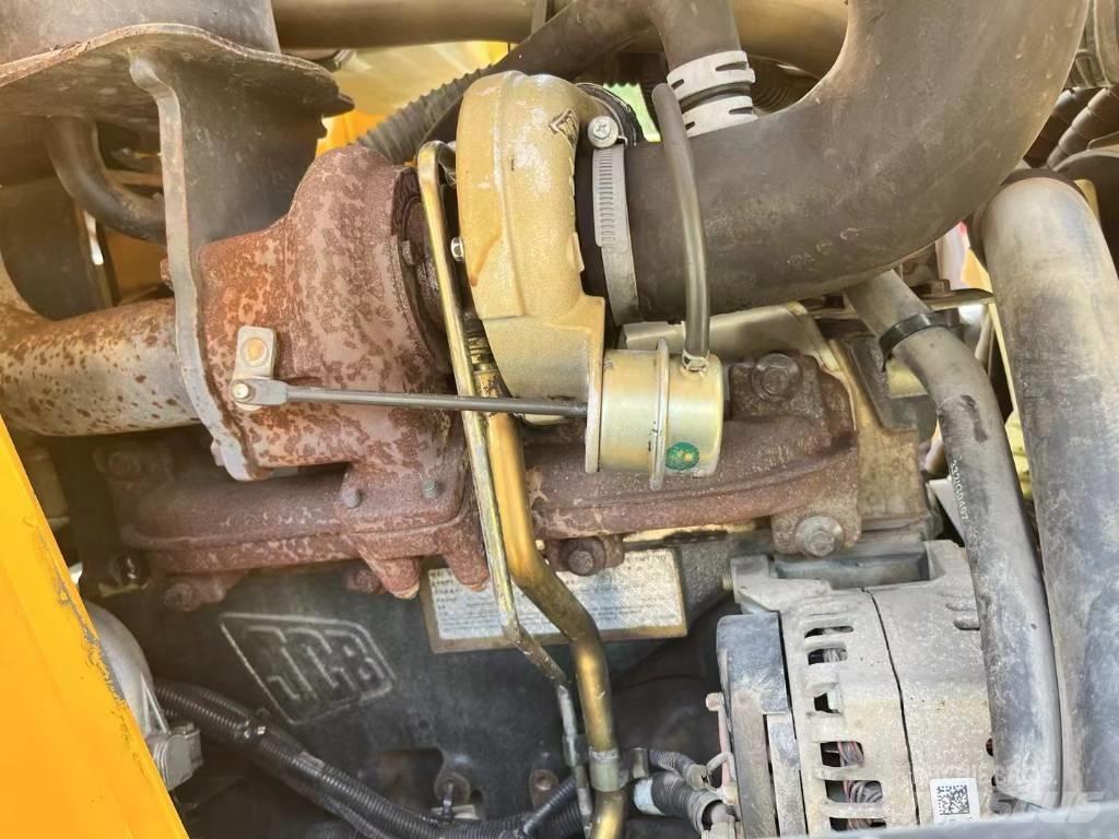 JCB 3 CX Ekskavatoriniai krautuvai