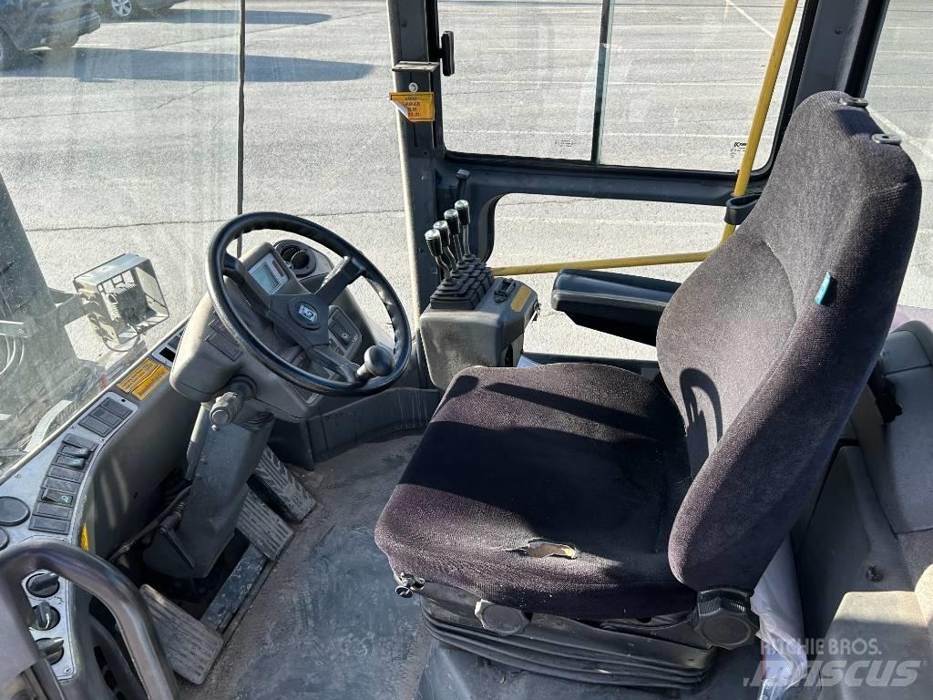 Kalmar DCE70-6 Dyzeliniai krautuvai