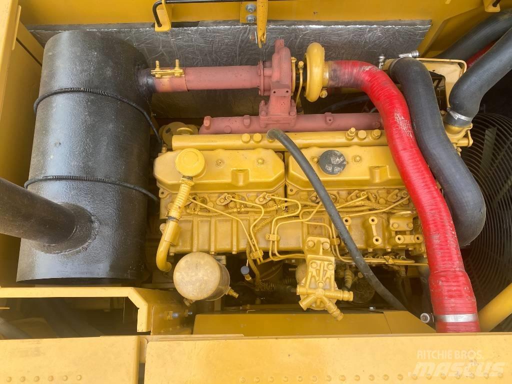 CAT 320 D Vikšriniai ekskavatoriai