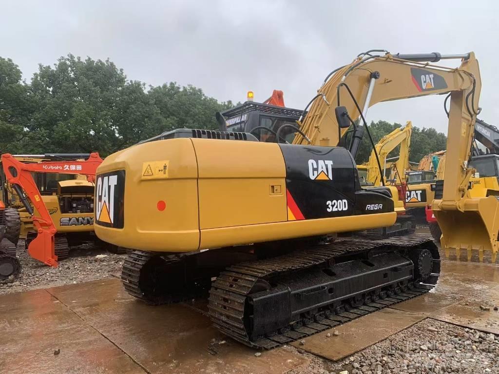 CAT 320 D Vikšriniai ekskavatoriai