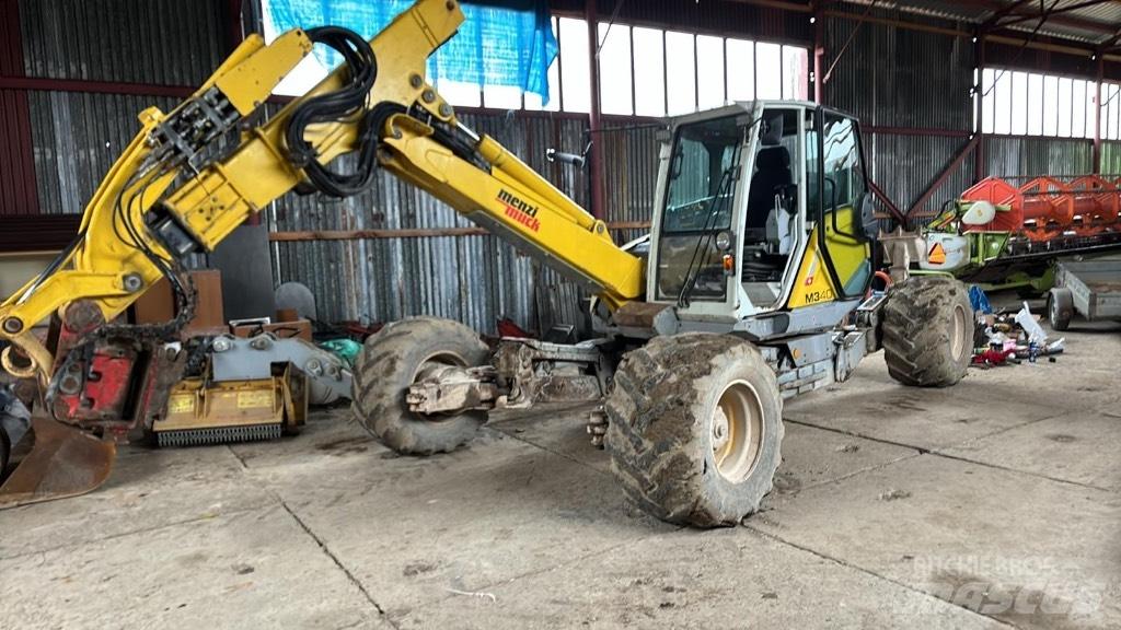 Menzi Muck M 340 Specialūs ekskavatoriai