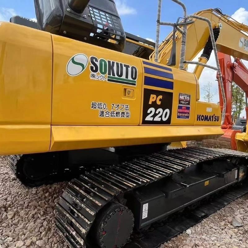 Komatsu PC 220 Vikšriniai ekskavatoriai
