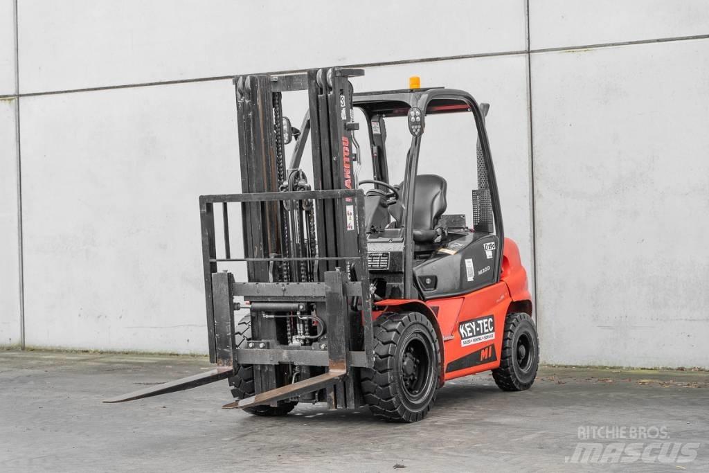 Manitou MI 30 D Dyzeliniai krautuvai