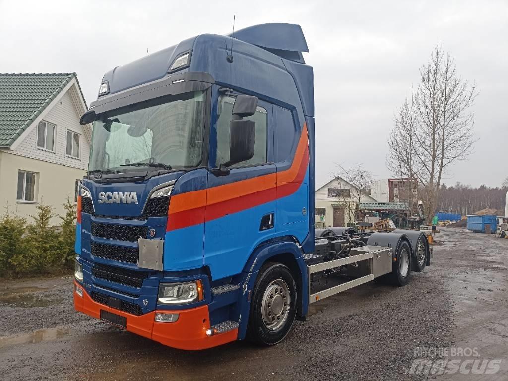 Scania R520 Važiuoklė su kabina