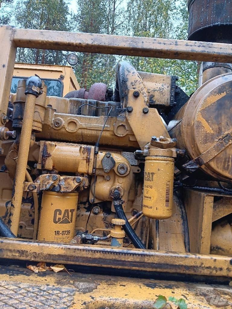 CAT 219 LC Vikšriniai ekskavatoriai
