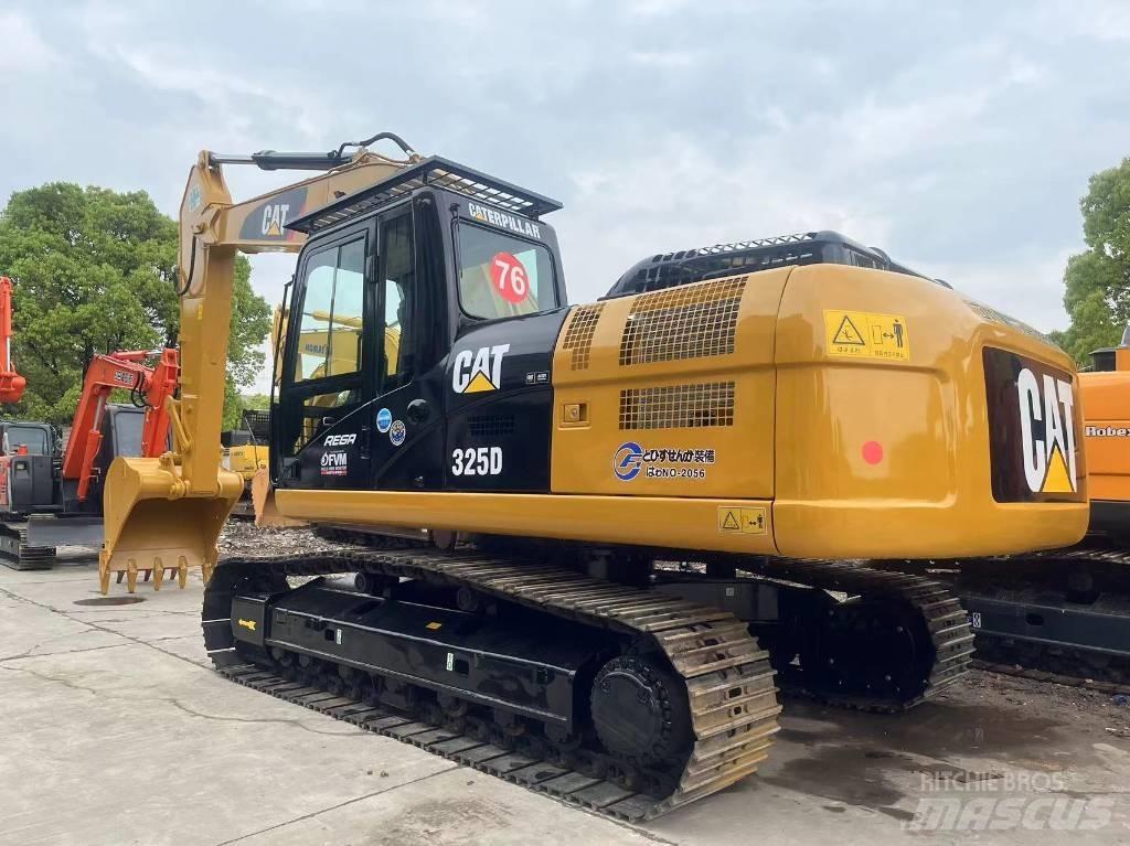 CAT 325d Vikšriniai ekskavatoriai