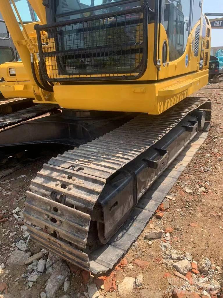 Komatsu PC 120-8 Vidutinės galios ekskavatoriai 7-12 t