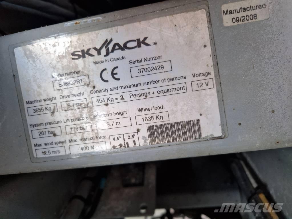 SkyJack SJ 6832 RT Žirkliniai keltuvai