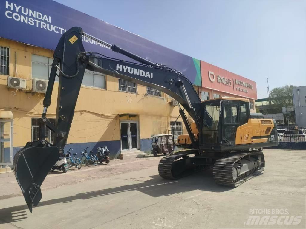 Hyundai HX 200 Vikšriniai ekskavatoriai